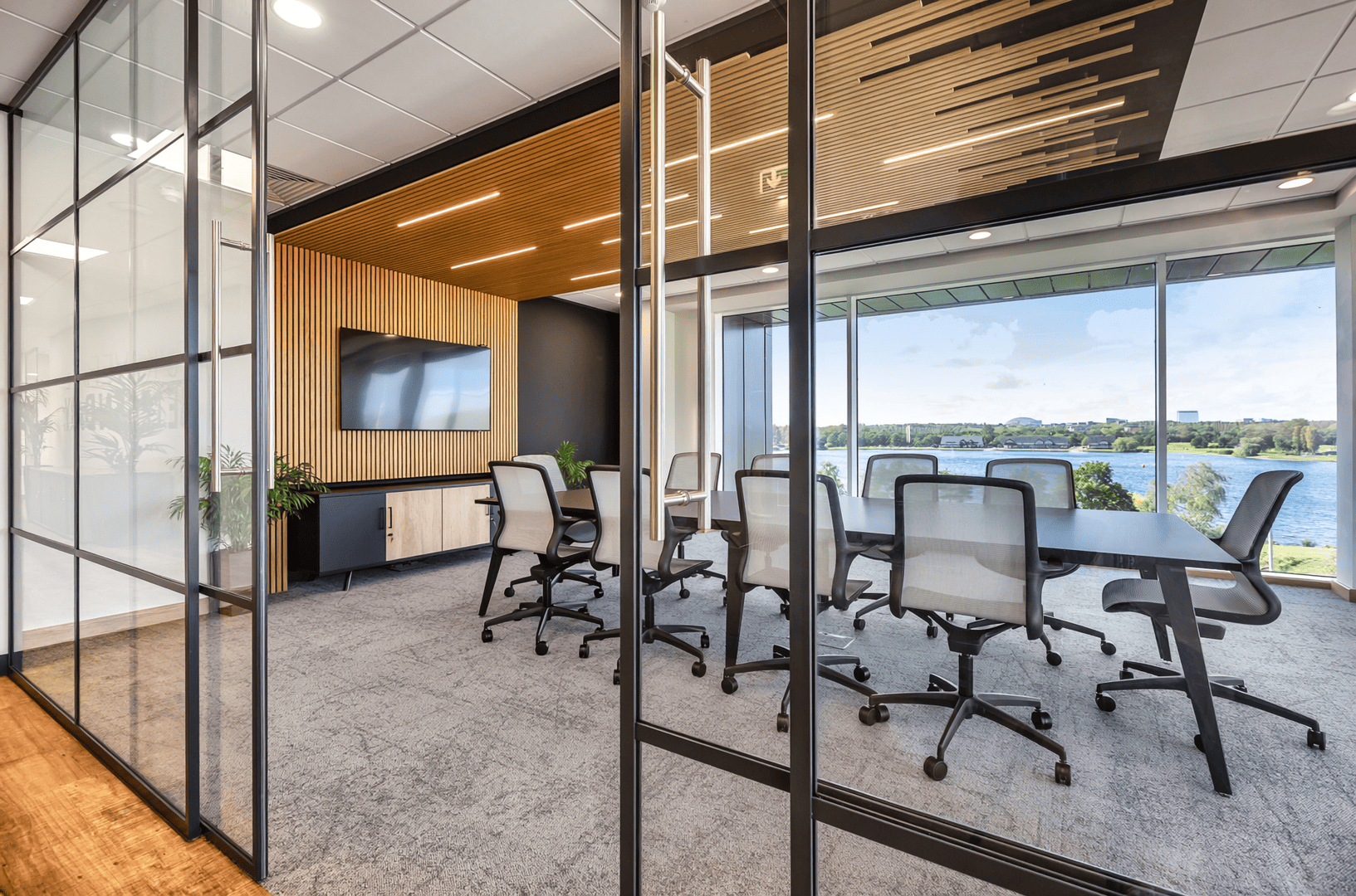 How commercial design impacts employee productivity and wellbeing Image